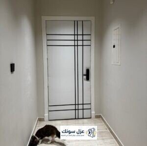 كاتم صوت للباب