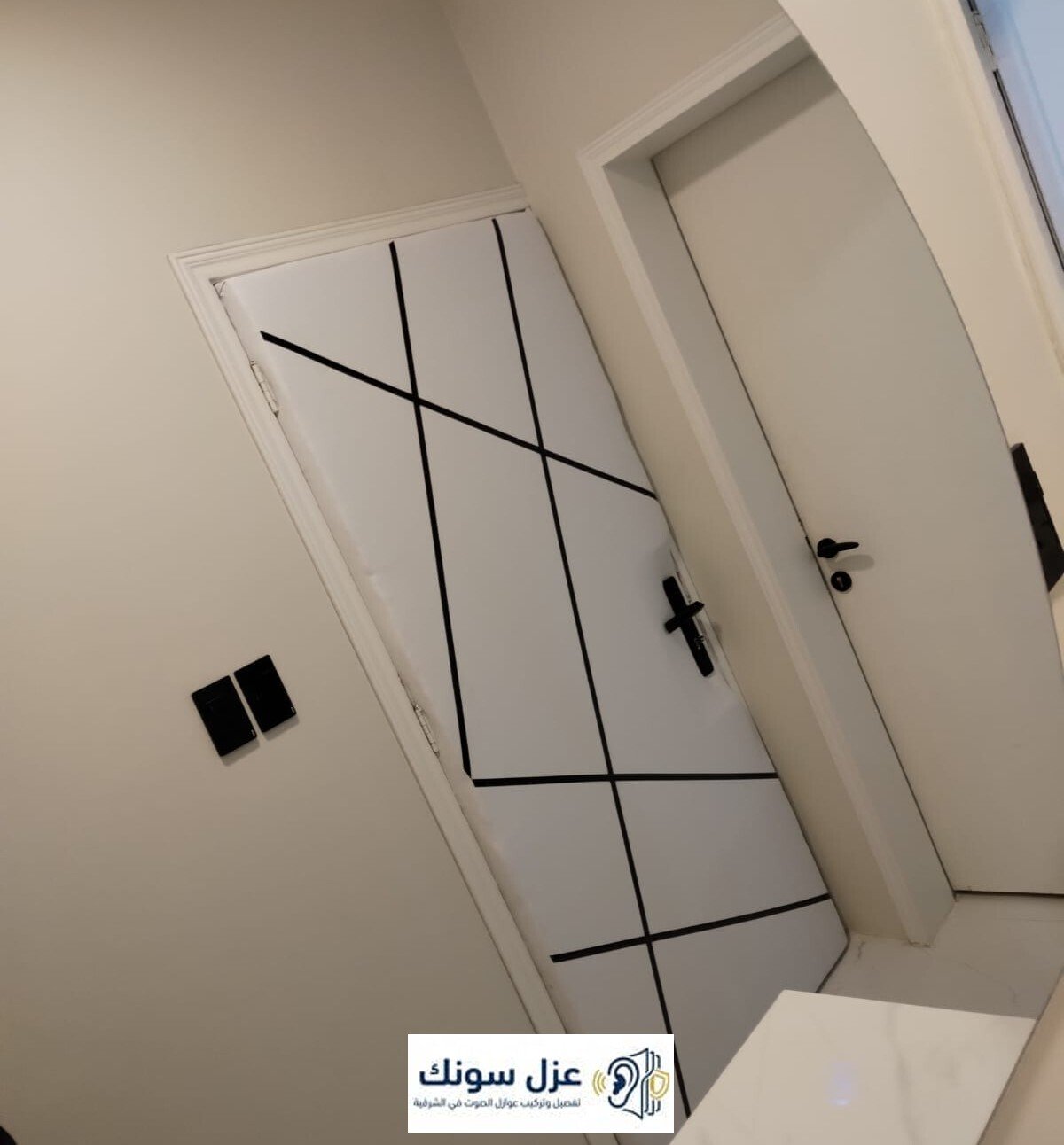 تركيب عازل صوت للباب الخشب في الأحساء - عزل سونك